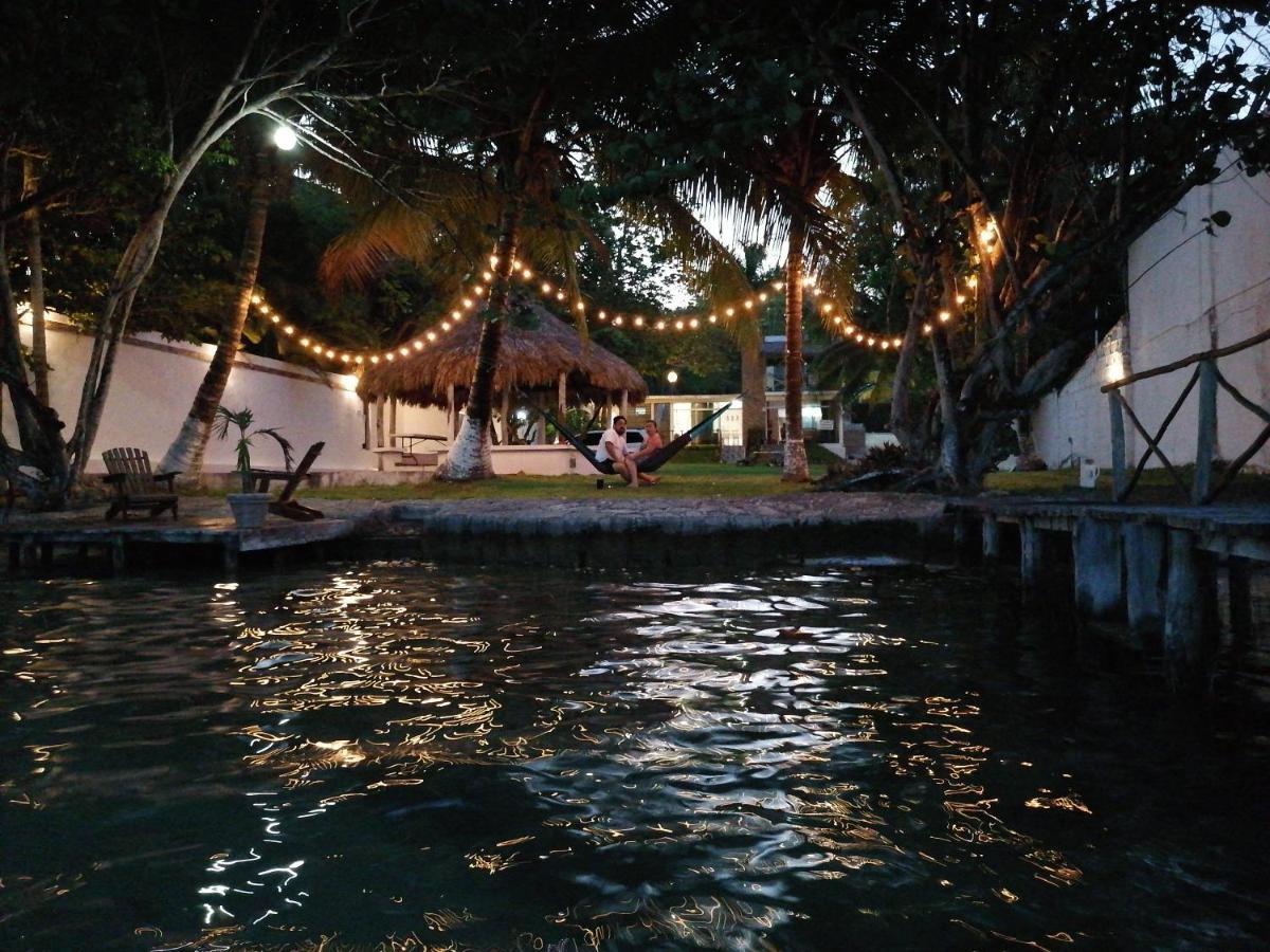Casa Tarimoro-Bacalar Villa Exteriör bild
